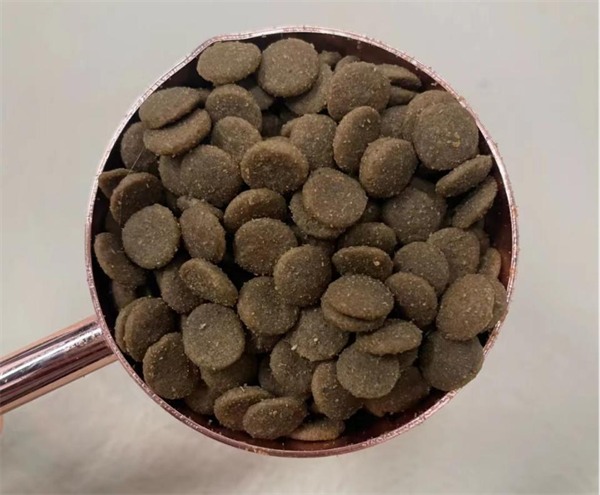 无谷高蛋白猫粮深度测评：原料透明，适口性佳，性价比高