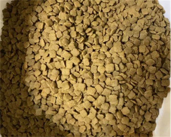 鸭肉梨配方狗粮深度测评:营养、安全与性价比全解析 鸭肉梨配方狗粮深度测评:营养、安全与性价比全解析