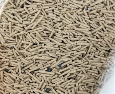 混合猫砂测评：结团强力除臭佳，但粉尘问题需警惕