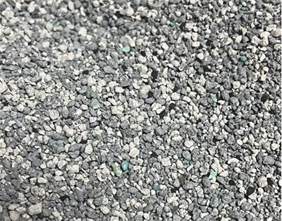 矿砂深度测评：颗粒细腻结团强，但易带出问题需注意