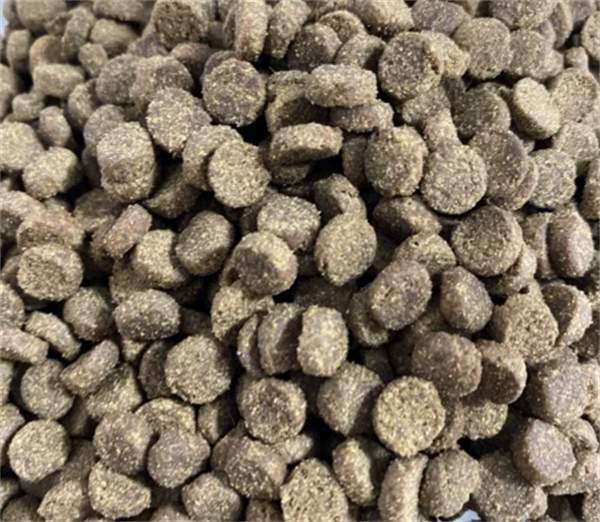 高蛋白低脂肪天然原料猫粮怎么选？关键看这几点