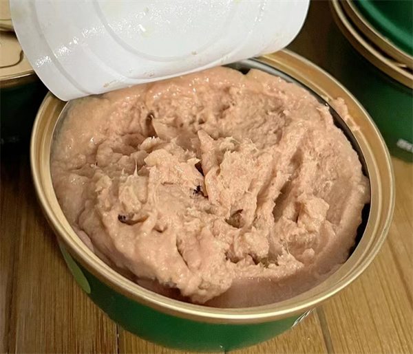 高蛋白纯肉猫罐头测评：肠胃敏感猫咪的理想主食选择