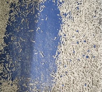 混合猫砂测评：结团除臭表现优异，但包裹性一般且价格偏高