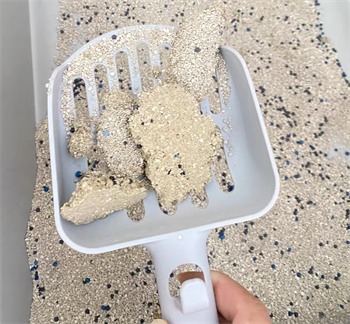 幼猫专用启蒙猫砂深度测评：脚感、粉尘与除臭表现究竟如何？