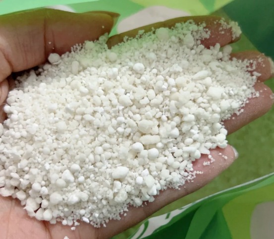 喵彩木薯猫砂评测:结团效果佳但除臭一般,性价比推荐 喵彩木薯猫砂评测:结团效果佳但除臭一般,性价比推荐