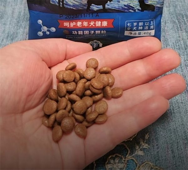 老年犬粮选购指南及豆柴老年犬粮真实测评