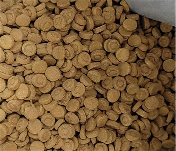 高蛋白烘焙狗粮评测:鹿肉配方适口性佳,美毛益生元加持 高蛋白烘焙狗粮评测:鹿肉配方适口性佳,美毛益生元加持