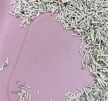 聪颖猫砂测评：结团好除臭强，适合懒人使用