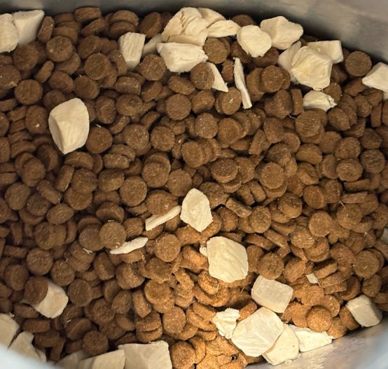 星速烘焙犬粮评测:高端营养配方与性价比分析 星速烘焙犬粮评测:高端营养配方与性价比分析