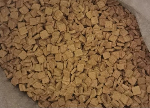 海洋之星九珍草莓鸡烘焙猫粮评测:高鲜肉配方优势分析 海洋之星九珍草莓鸡烘焙猫粮评测:高鲜肉配方优势分析