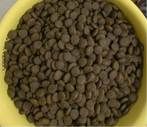 弗列加特80%高鲜肉成猫粮测评 动物蛋白含量极高营养全面 弗列加特80%高鲜肉成猫粮测评 动物蛋白含量极高营养全面