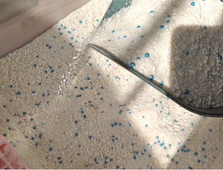 猫所木薯猫砂测评：结团快但除臭一般，性价比分析