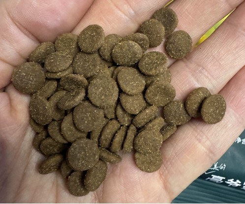 高爷家3.0益生菌猫粮测评分析：动物性原料占比高营养全面