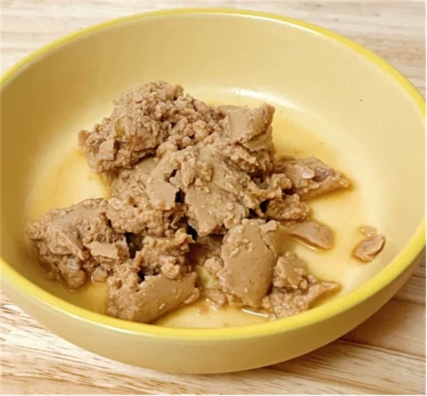 彼悦鲜鸡胸肉主食湿粮测评:高蛋白无谷配方性价比分析 彼悦鲜鸡胸肉主食湿粮测评:高蛋白无谷配方性价比分析