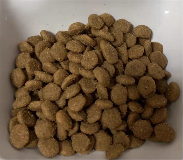 比乐鸭肉梨狗粮测评:平价狗粮的优缺点分析 比乐鸭肉梨狗粮测评:平价狗粮的优缺点分析