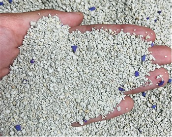 里兜小银钻猫砂测评|除臭结团实力强 里兜小银钻猫砂测评|除臭结团实力强