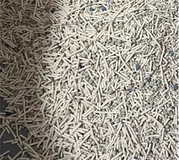 瑞梦迪1.5mm混合猫砂测评|脚感佳但有粘底问题 瑞梦迪1.5mm混合猫砂测评|脚感佳但有粘底问题