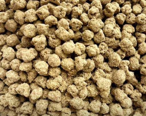 派膳师鲜酥狗粮评测：酥化工艺高鲜肉含量营养分析