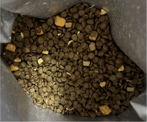 酥醒鸭肉梨多拼犬粮测评｜10元/斤靠谱吗